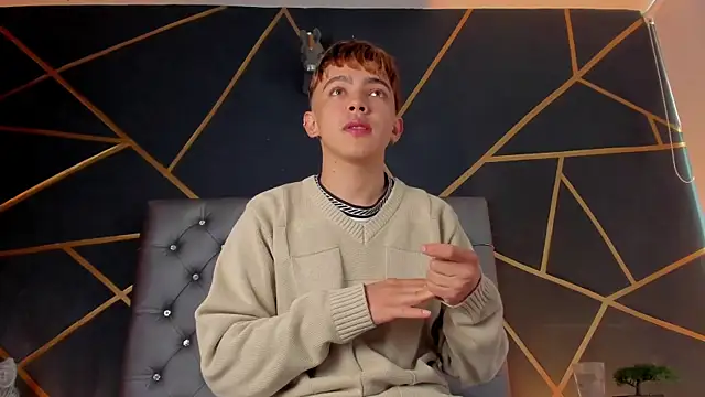 Lian Miller1  online show from 12.03.25