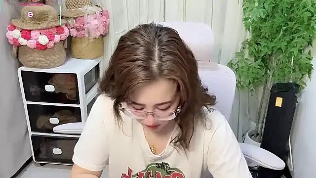 NEWONETO online show from 05.22.26