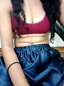 Snapshot of Meenu_rani6 chatting on 10.03.25 Meenu rani6 online show from 10.03.25