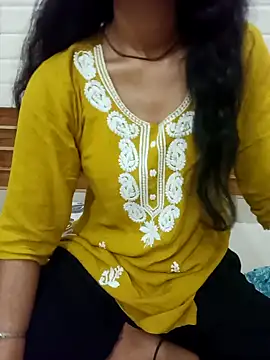 Snapshot of Meenu_rani6 chatting on 10.19.25 Meenu rani6 online show from 10.19.25
