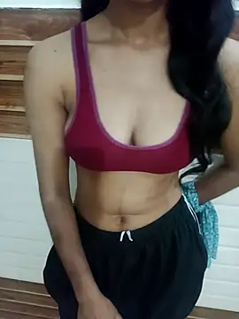 Snapshot of Meenu_rani6 chatting on 11.15.25 Meenu rani6 online show from 11.15.25