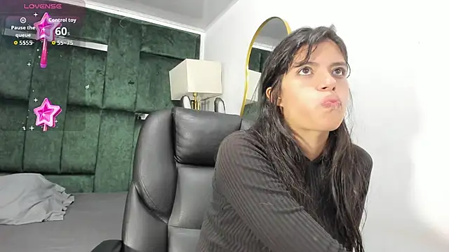 Misaki Kai online show from 11.30.25