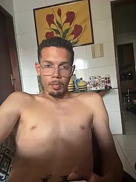 Snapshot of MCLZK chatting on 02.21.26 MCLZK online show from 02.21.26