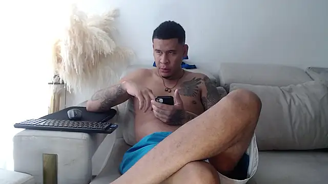 Adrew fox online show from 11.28.25