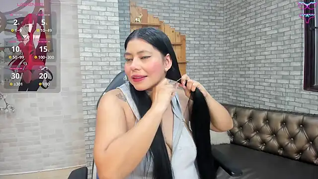 Alisonn Doll online show from 11.16.25