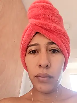 Amelia Rivas online show from 10.25.25