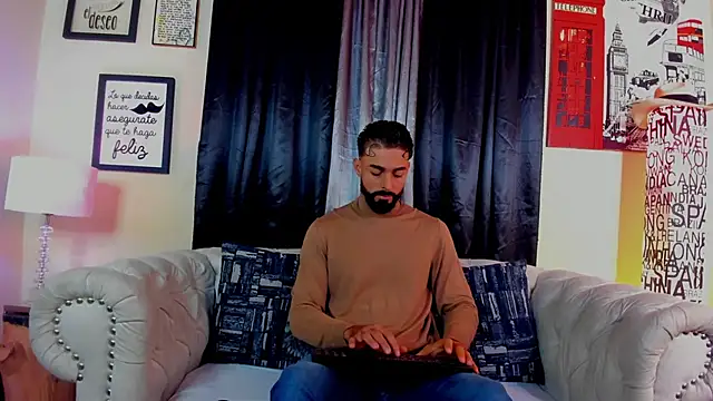 Kael Bronte online show from 10.21.25
