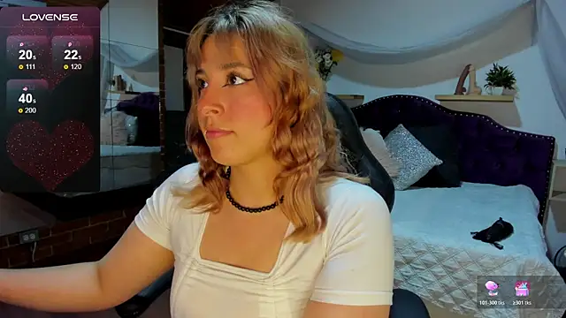 sophialyh 1 online show from 10.30.25