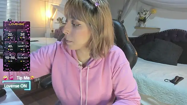 sophialyh 1 online show from 02.19.26