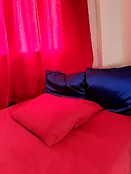 MissAsly online show from 12.15.25