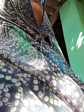 Snapshot of Na_shreya chatting on 02.26.26 Na shreya online show from 02.26.26