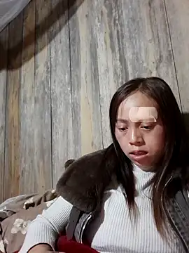 Tuyet xx online show from 12.16.25