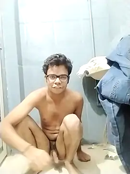 sexybobby13 online show from 11.27.25