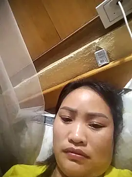 Snapshot of Liu30 chatting on 10.03.25 Liu30 online show from 10.03.25