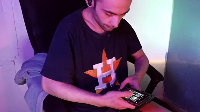 highinhtxx online show from 03.25.26