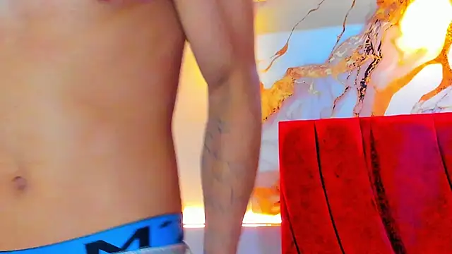 Snapshot of daniscot chatting on 10.17.25 daniscot online show from 10.17.25