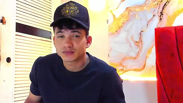 Snapshot of daniscot chatting on 11.08.25 daniscot online show from 11.08.25