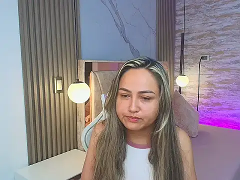 lila cute1 online show from 10.05.25