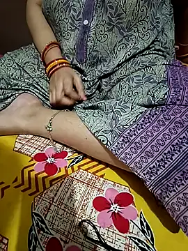 Hot  bhabhi 99 online show from 09.30.25