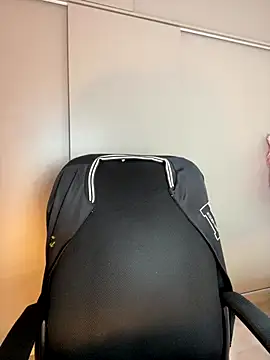 Snapshot of EmilyZuits chatting on 12.02.25 EmilyZuits online show from 12.02.25