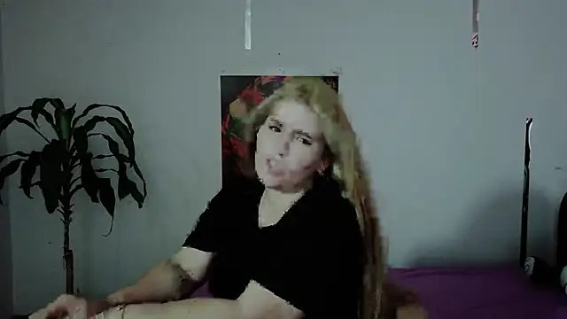 Aisha-Smith69 online show from 11.11.25