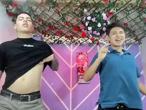 Snapshot of nexusboyhot chatting on 09.28.25 nexusboyhot online show from 09.28.25