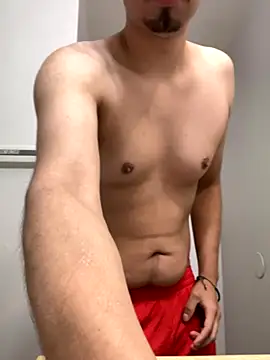 Snapshot of Carmeldrop chatting on 10.03.25 Carmeldrop online show from 10.03.25