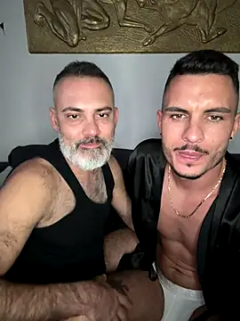 Snapshot of WildFlame2525 chatting on 11.05.25 WildFlame2525 online show from 11.05.25