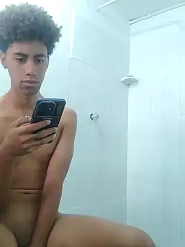 Snapshot of The_boy_good chatting on 03.17.26 The boy good online show from 03.17.26