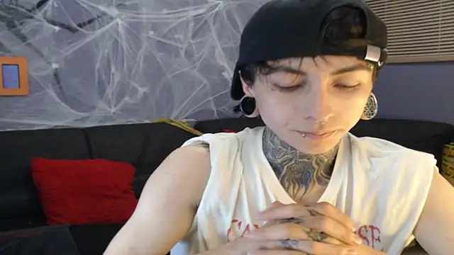 Kuregari xs online show from 10.28.25