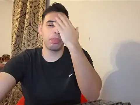 Snapshot of _Djonson_ chatting on 10.06.25 Djonson online show from 10.06.25