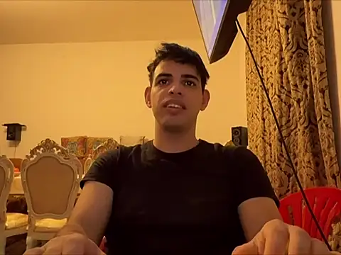 Snapshot of _Djonson_ chatting on 12.17.25 Djonson online show from 12.17.25