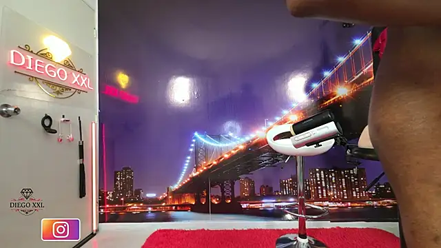 DiegoXL111 online show from 04.14.26