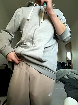 Snapshot of UnitedMap1 chatting on 11.08.25 UnitedMap1 online show from 11.08.25