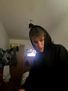 Snapshot of UnitedMap1 chatting on 11.22.25 UnitedMap1 online show from 11.22.25