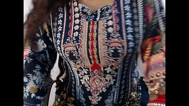 Snapshot of sexy_yuvi chatting on 10.01.25 sexy yuvi online show from 10.01.25