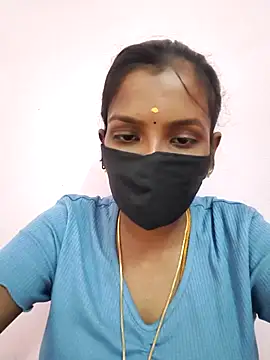 Snapshot of Tamil_Monika chatting on 10.28.25 Tamil Monika online show from 10.28.25
