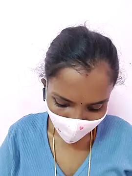 Snapshot of Tamil_Monika chatting on 12.01.25 Tamil Monika online show from 12.01.25