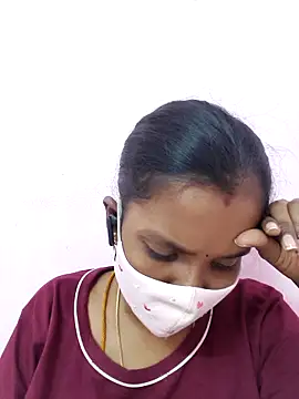 Snapshot of Tamil_Monika chatting on 12.20.25 Tamil Monika online show from 12.20.25