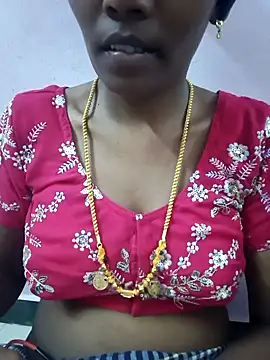 Snapshot of Tamil_Monika chatting on 04.19.26 Tamil Monika online show from 04.19.26