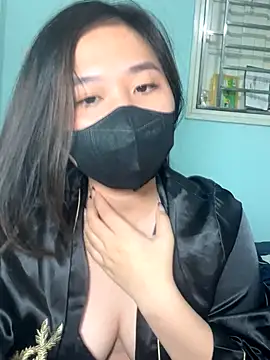 Snapshot of Sexy_dancing_girl chatting on 10.29.25 Sexy dancing girl online show from 10.29.25