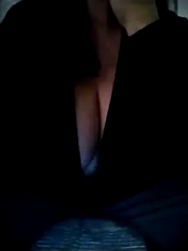 sexyguenda online show from 10.29.25