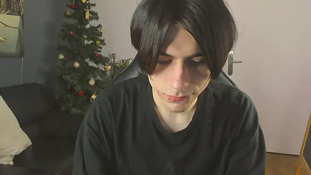 Ellis Rin online show from 12.02.25