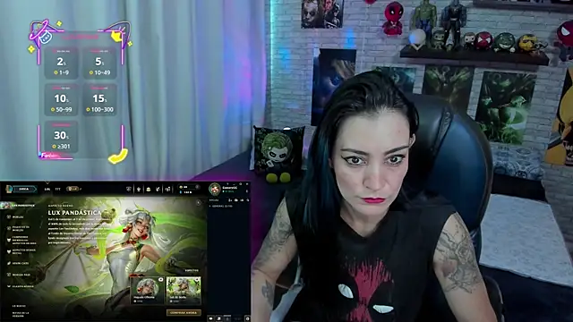 Snapshot of Gomorygg chatting on 11.15.25 Gomorygg online show from 11.15.25