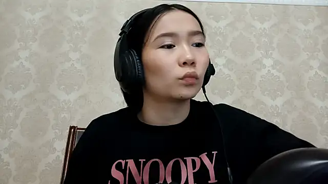 YukiShaapan online show from 10.19.25