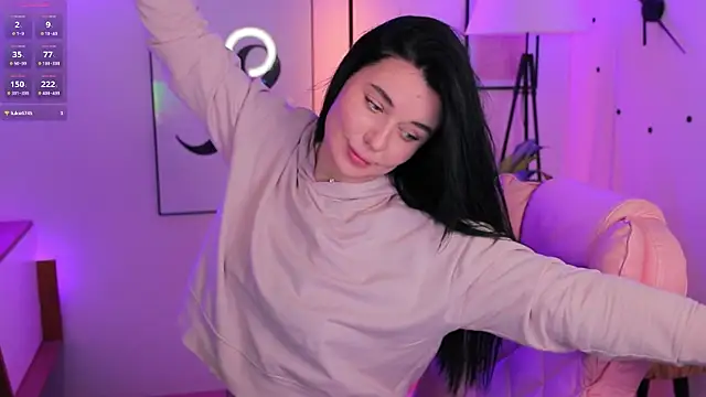 Snapshot of Black___Barbie chatting on 11.11.25 Black Barbie online show from 11.11.25