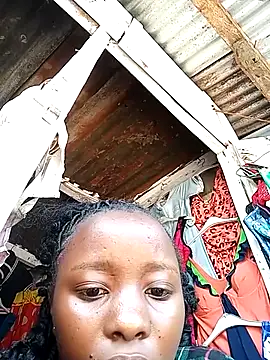 shafika23 online show from 10.18.25