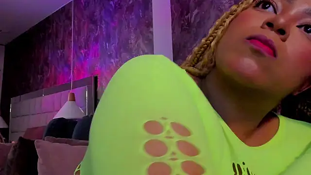 Fenty melo online show from 11.17.25