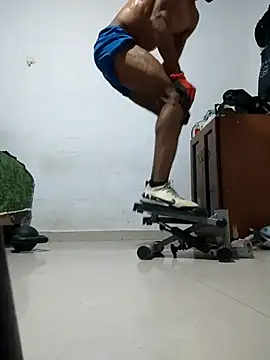 exotico2323 online show from 04.07.26