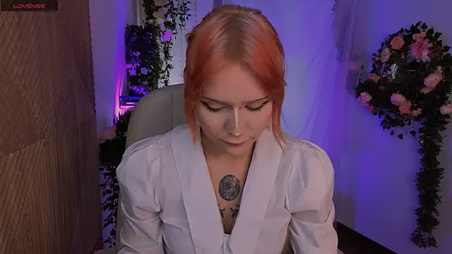 kitten murray  online show from 10.13.25